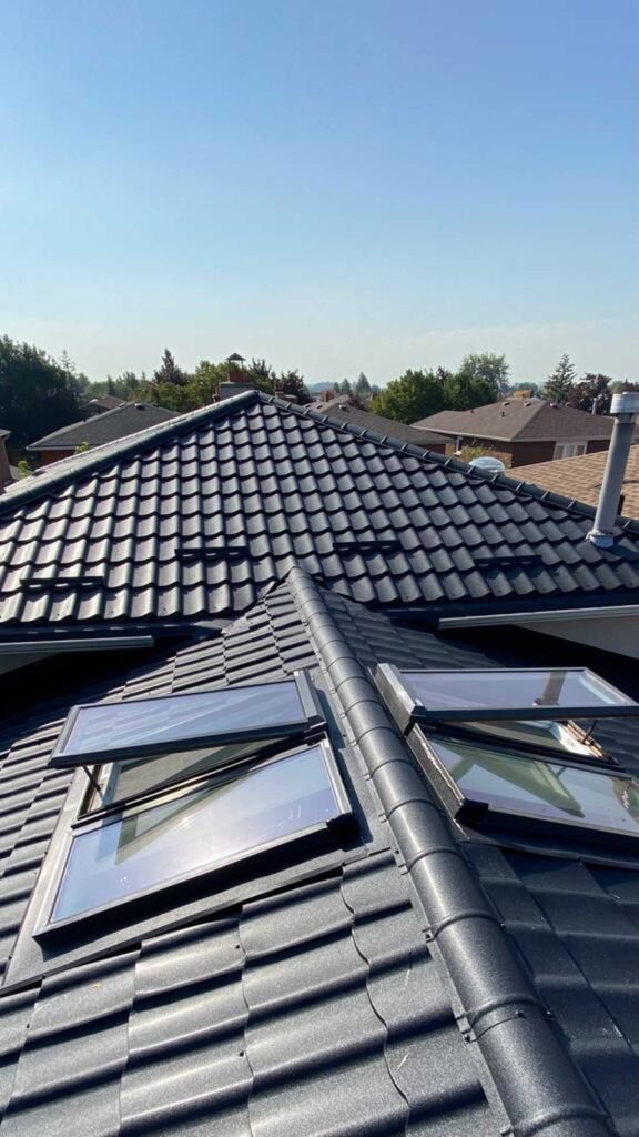 Monterrey metal roof black